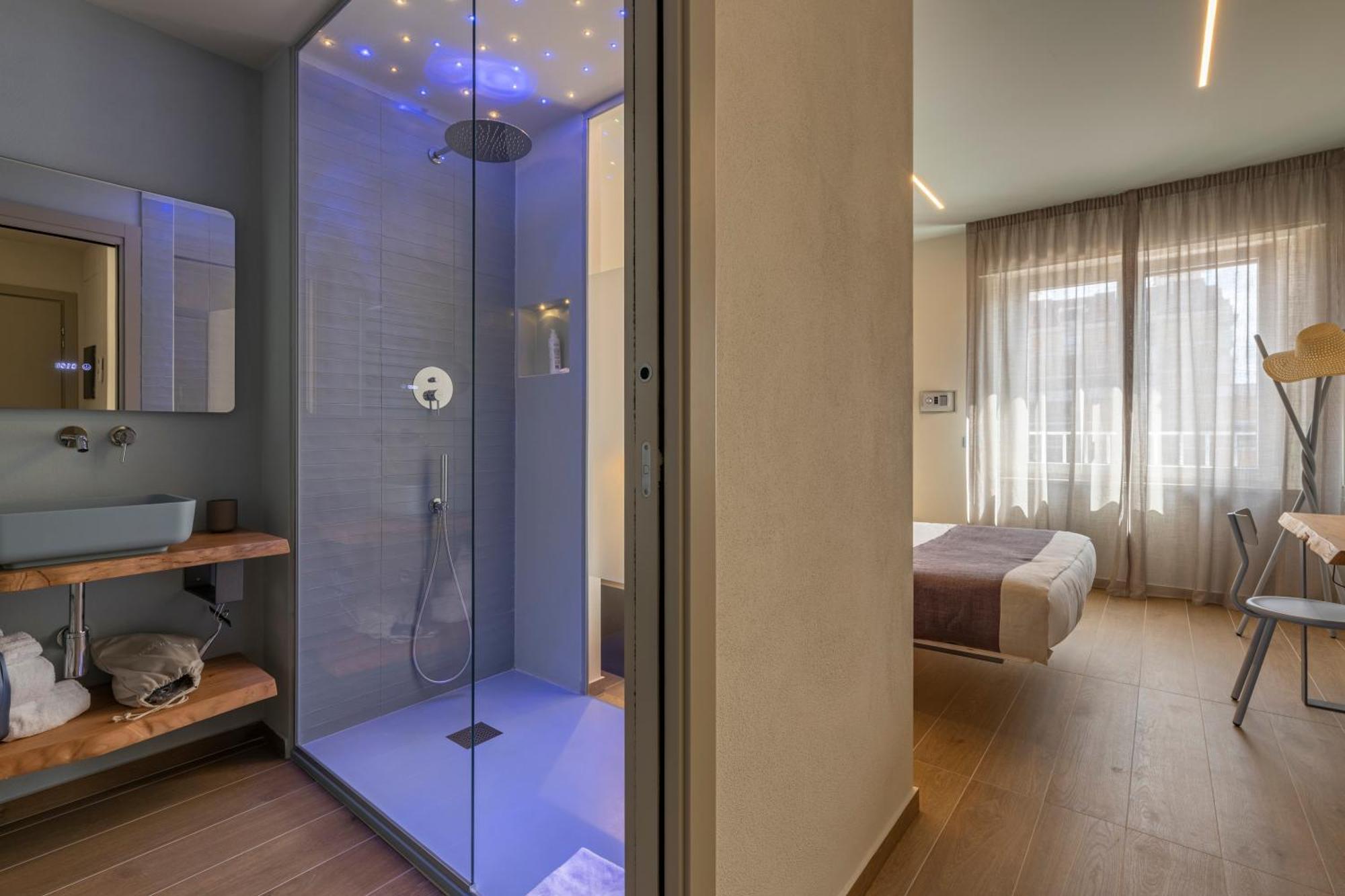 Luci Sul Mare -Boutique Rooms Follonica Luaran gambar