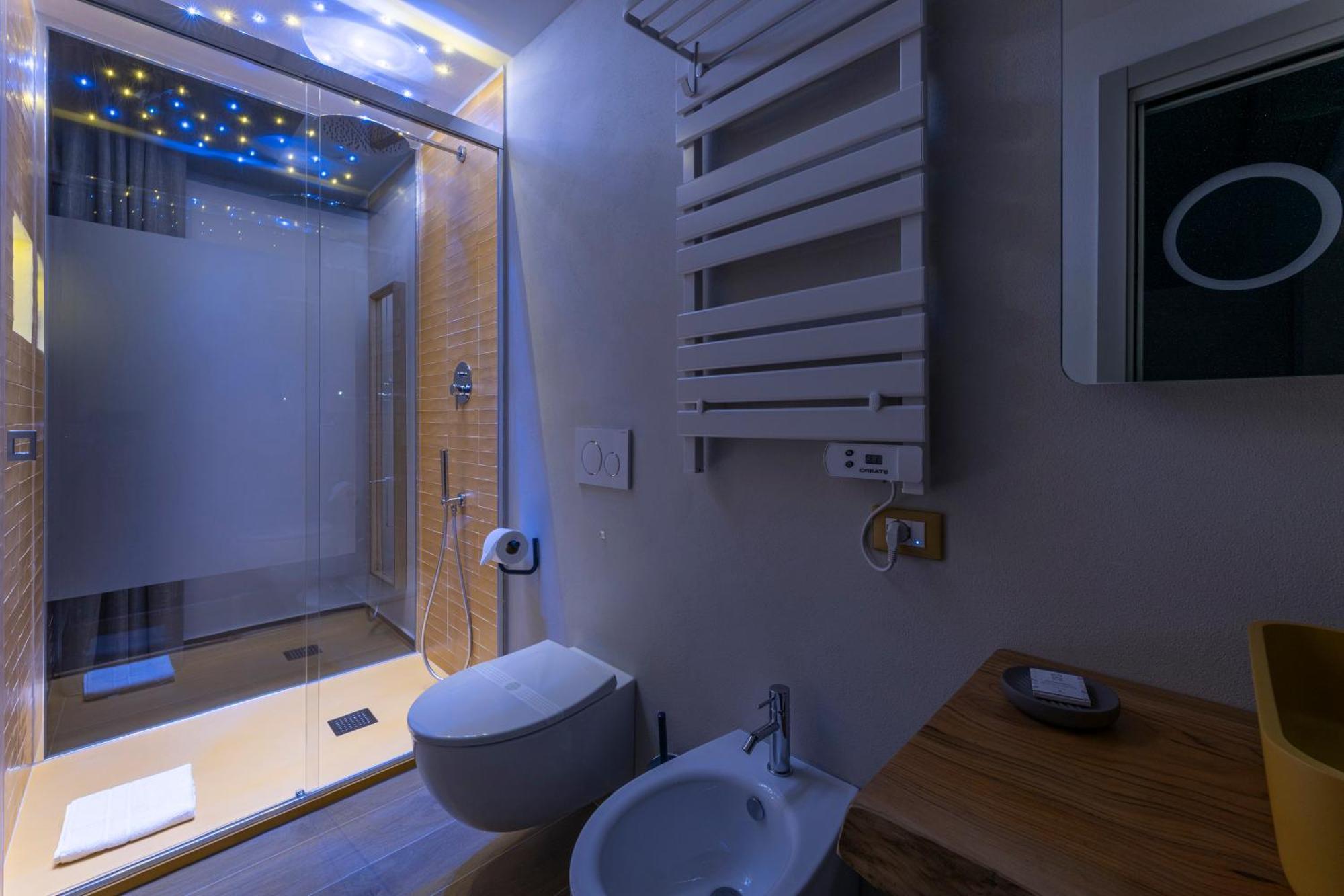 Luci Sul Mare -Boutique Rooms Follonica Luaran gambar