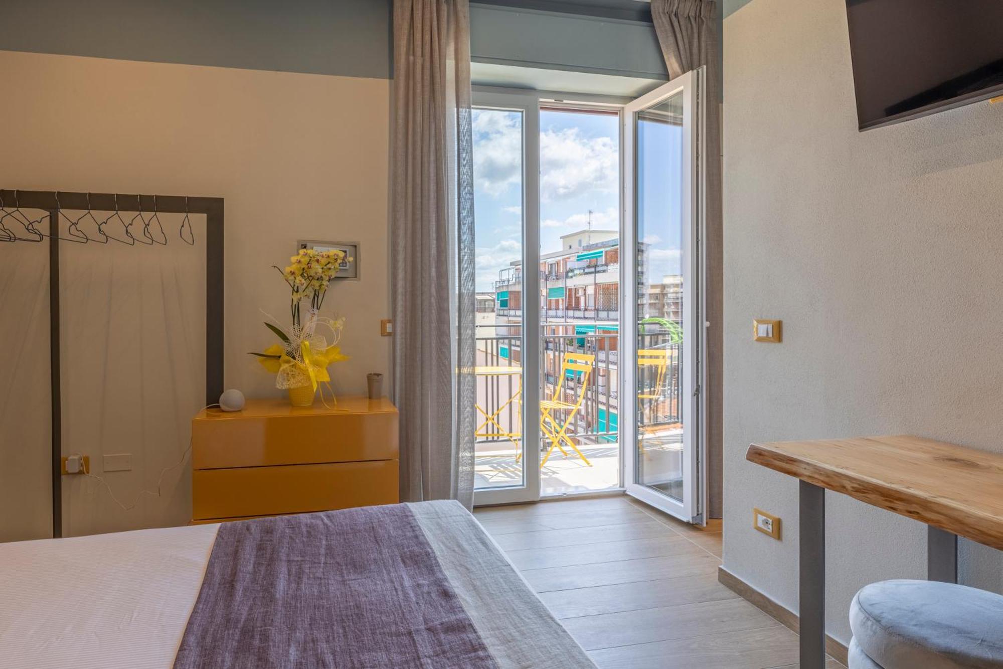 Luci Sul Mare -Boutique Rooms Follonica Luaran gambar